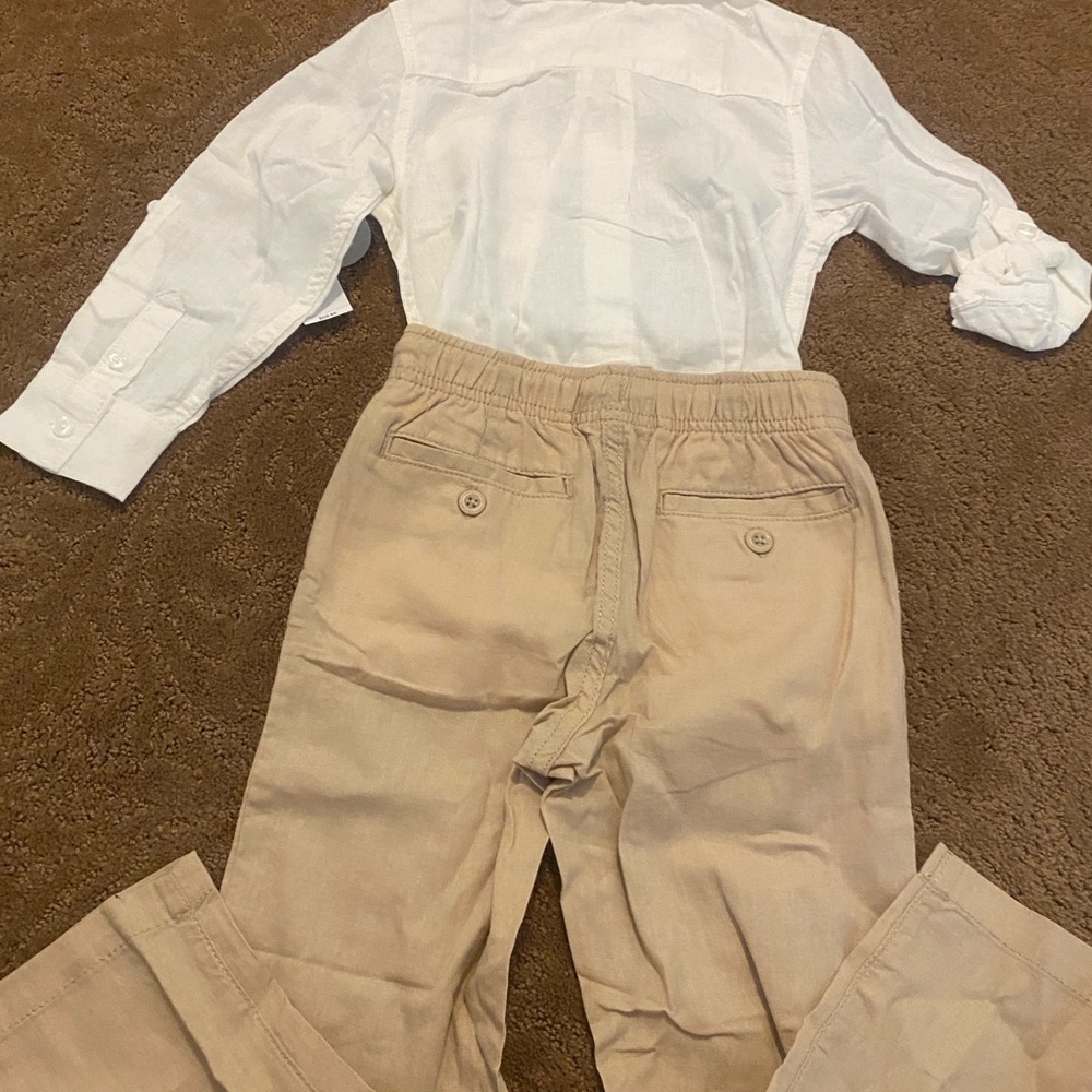 Gap Boys White Button Down Shirt & Tan Pants Set New Size 4 - Picture 2 of 16